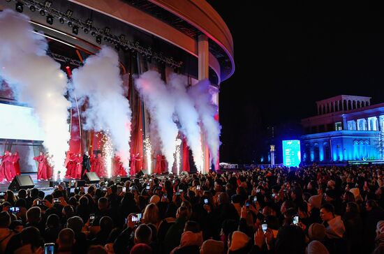 Выставка "Россия". Шоу-посвящение творчеству Олега Газманова