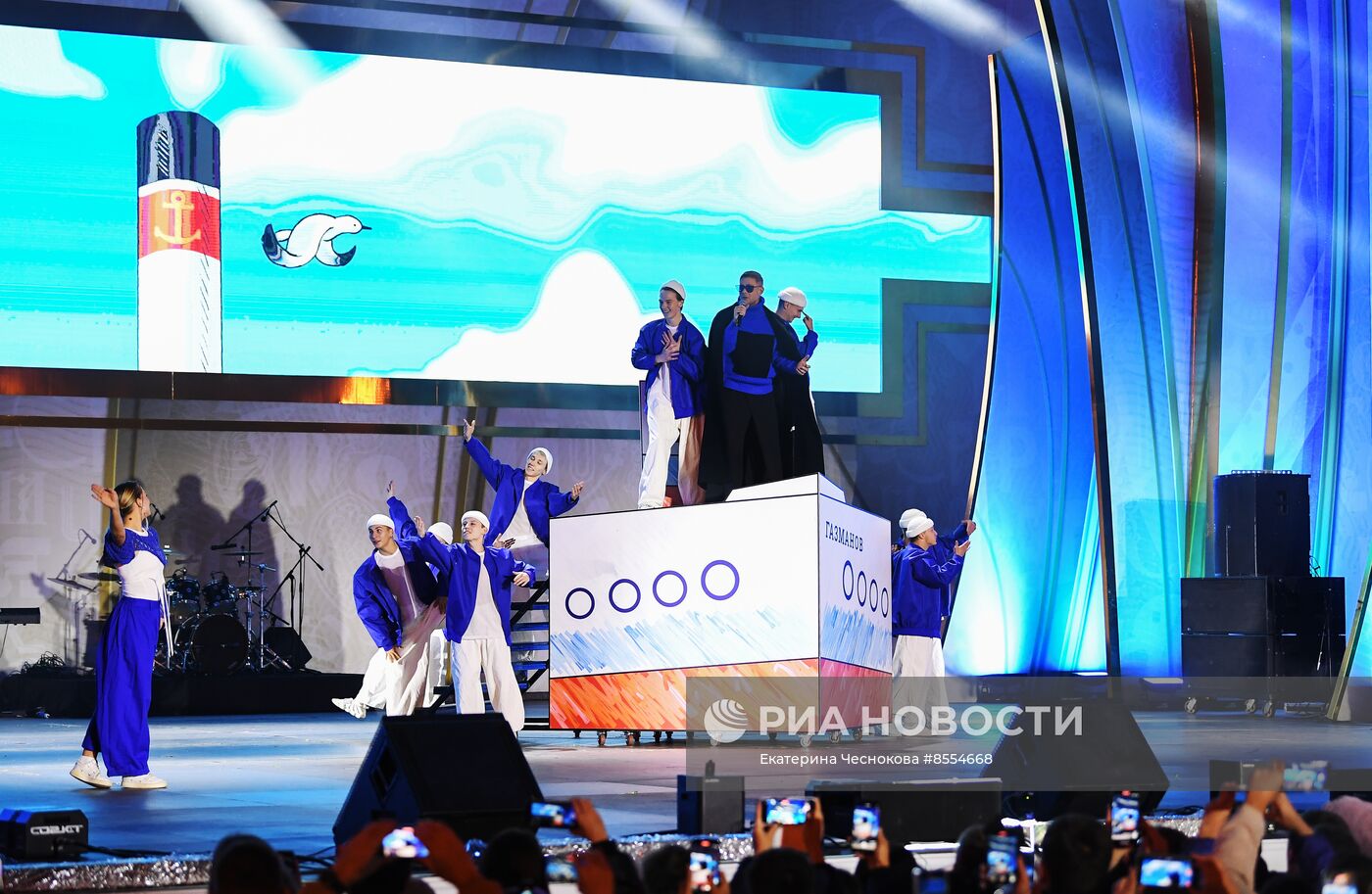 Выставка "Россия". Шоу-посвящение творчеству Олега Газманова