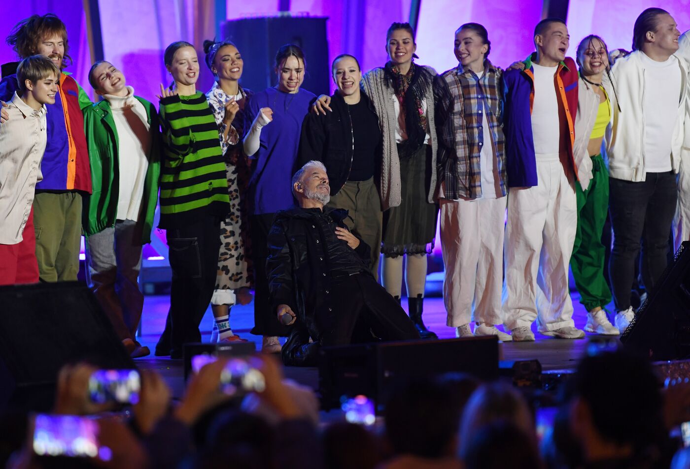 Выставка "Россия". Шоу-посвящение творчеству Олега Газманова