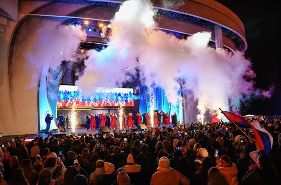 Международная выставка-форум "Россия"
Шоу-посвящение творчеству певца Олега Газманова Место: Россия, Москва. Автор: Екатерина Чеснокова/РИА Новости. Выставка "Россия". Шоу-посвящение творчеству Олега Газманова
