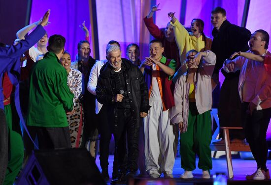 Выставка "Россия". Шоу-посвящение творчеству Олега Газманова