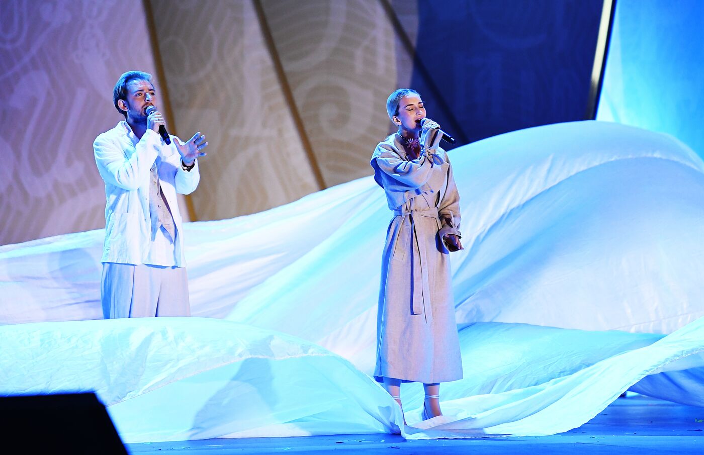 Выставка "Россия". Шоу-посвящение творчеству Олега Газманова