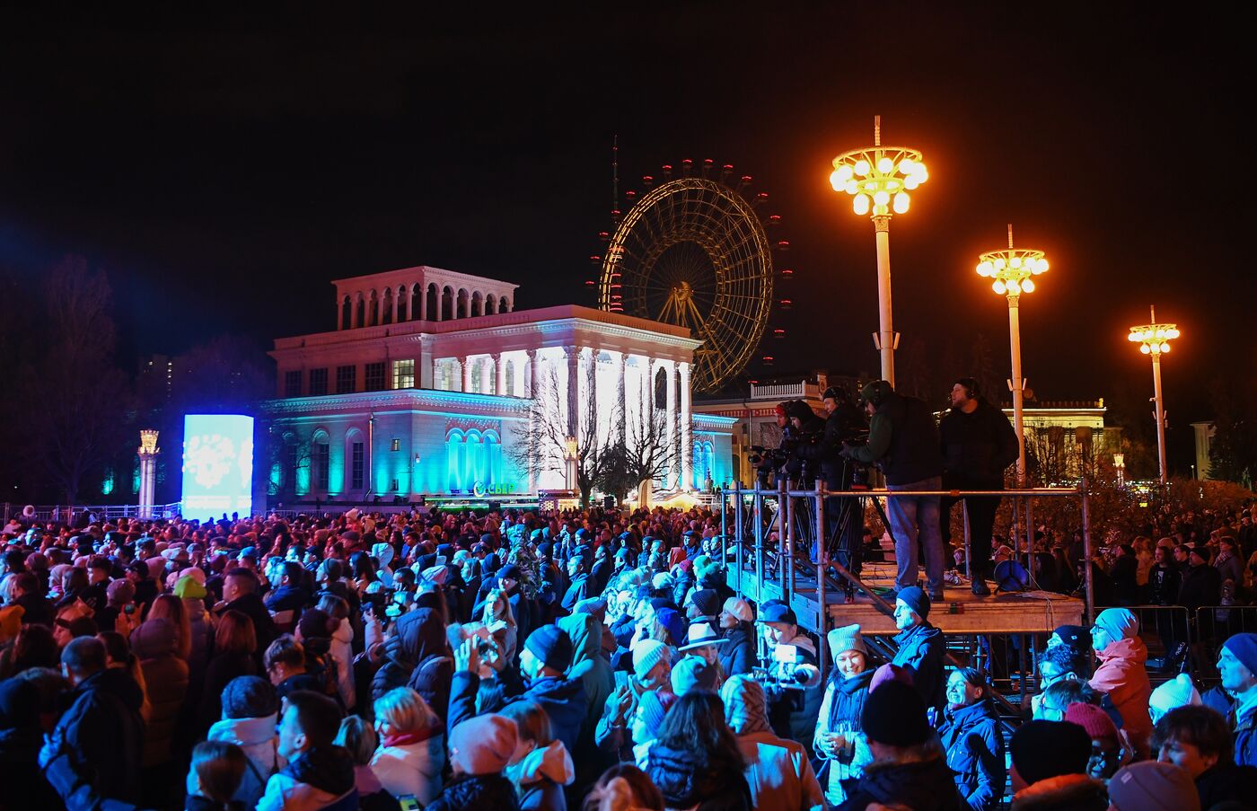 Выставка "Россия". Шоу-посвящение творчеству Олега Газманова