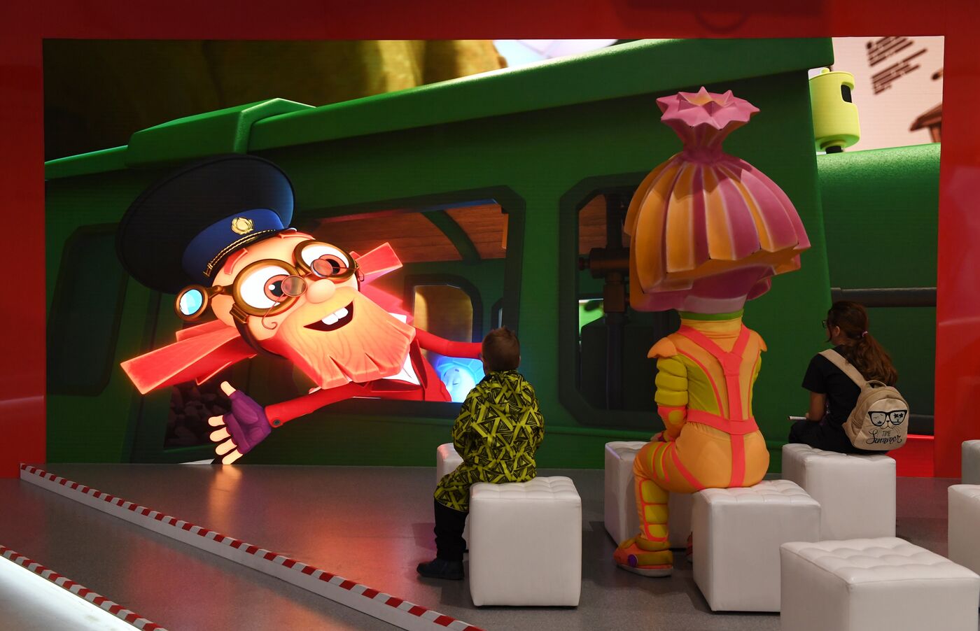 Выставка "Россия". Премьера "Фиксиков" - "Паровоз"