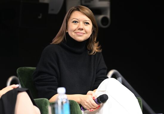 Выставка "Россия". Панельная дискуссия "Позитивный вклад в развитие окружения, страны и мира"