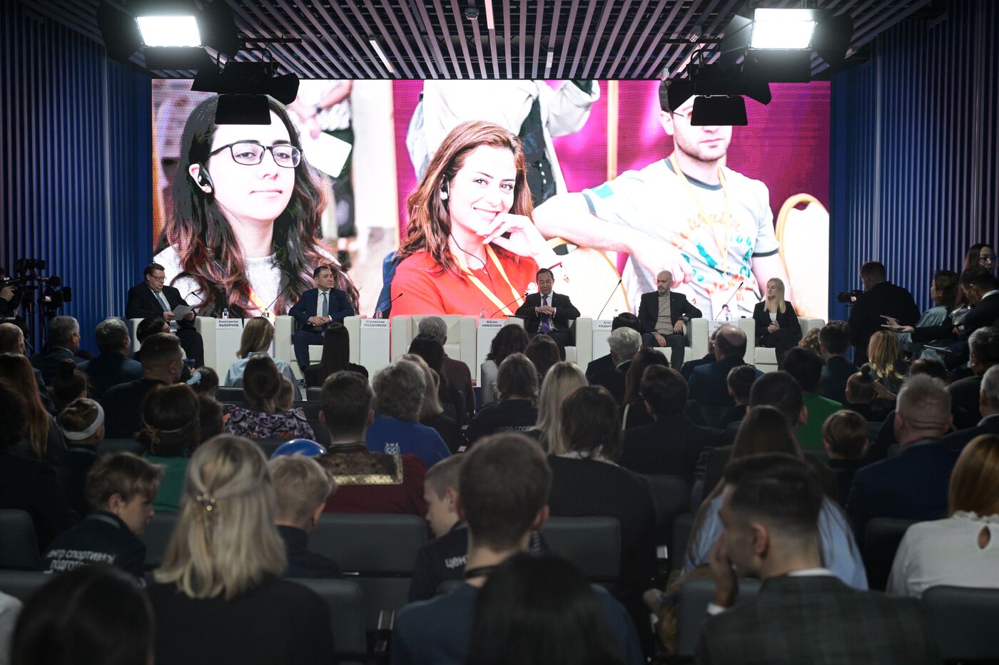 Выставка "Россия". Презентация VIII Международных спортивных игр "Дети Азии"