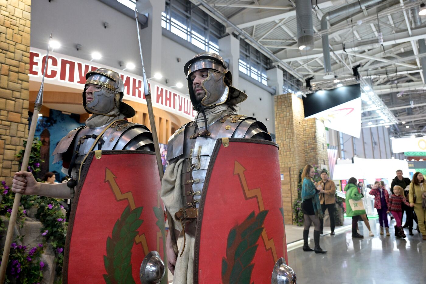 Работа выставки "Россия"