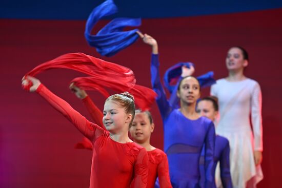 Выставка "Россия". Международный телевизионный конкурс детской авторской песни "Наше поколение"