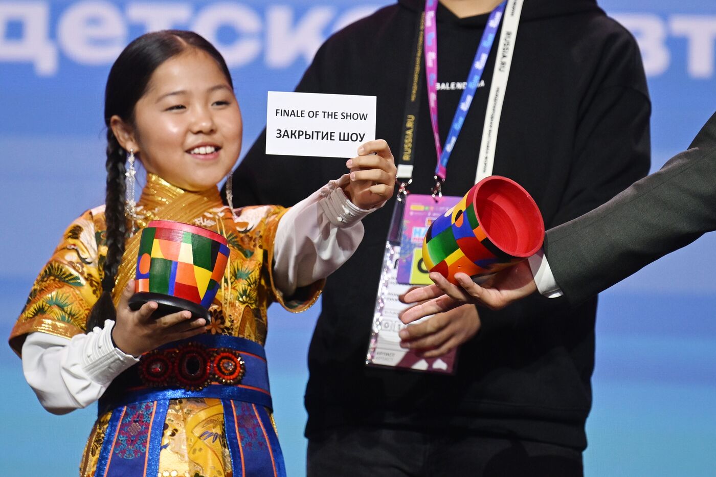 Выставка "Россия". Международный телевизионный конкурс детской авторской песни "Наше поколение"