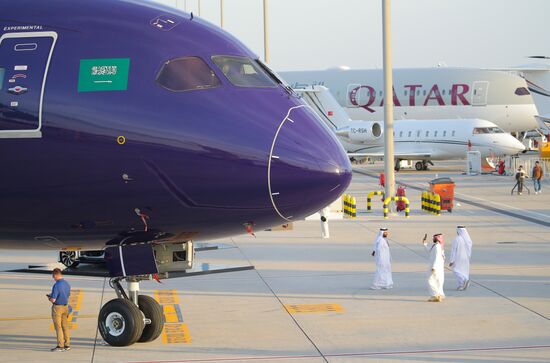 В ОАЭ открылся авиасалон Dubai Airshow-2023