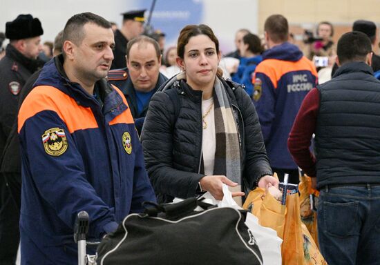 Прилет эвакуированных граждан РФ из сектора Газа в Москву