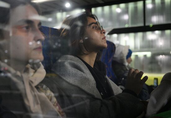 Прилет эвакуированных граждан РФ из сектора Газа в Москву