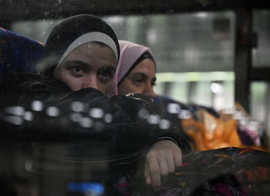 Прилет эвакуированных граждан РФ из сектора Газа в Москву