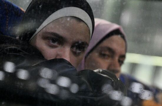 Прилет эвакуированных граждан РФ из сектора Газа в Москву