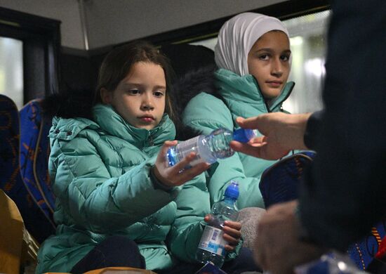 Прилет эвакуированных граждан РФ из сектора Газа в Москву