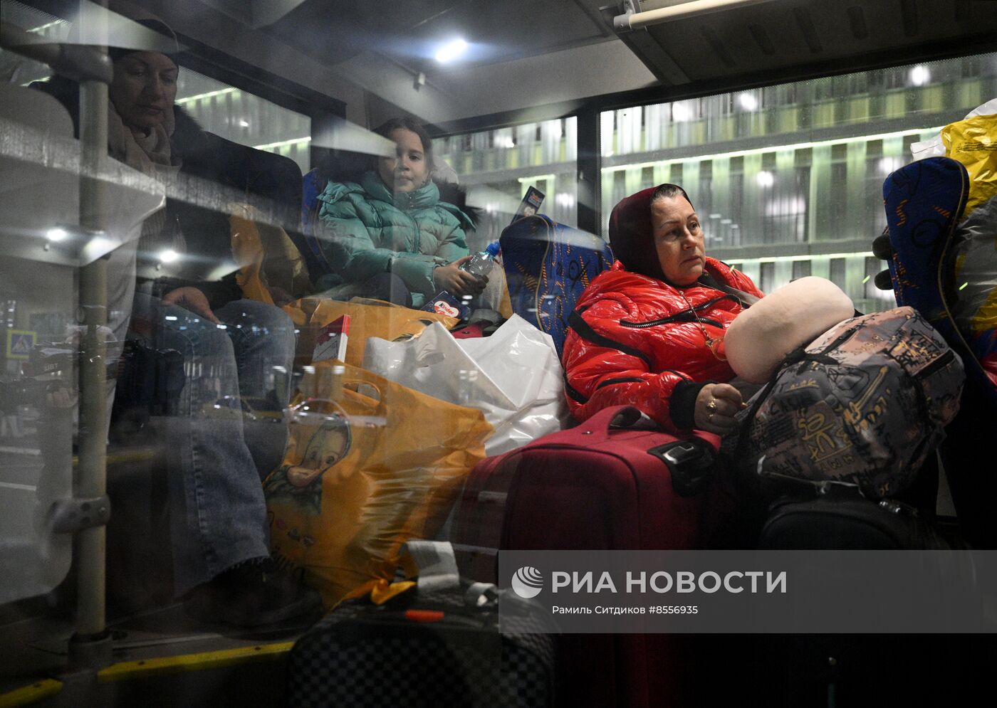 Прилет эвакуированных граждан РФ из сектора Газа в Москву