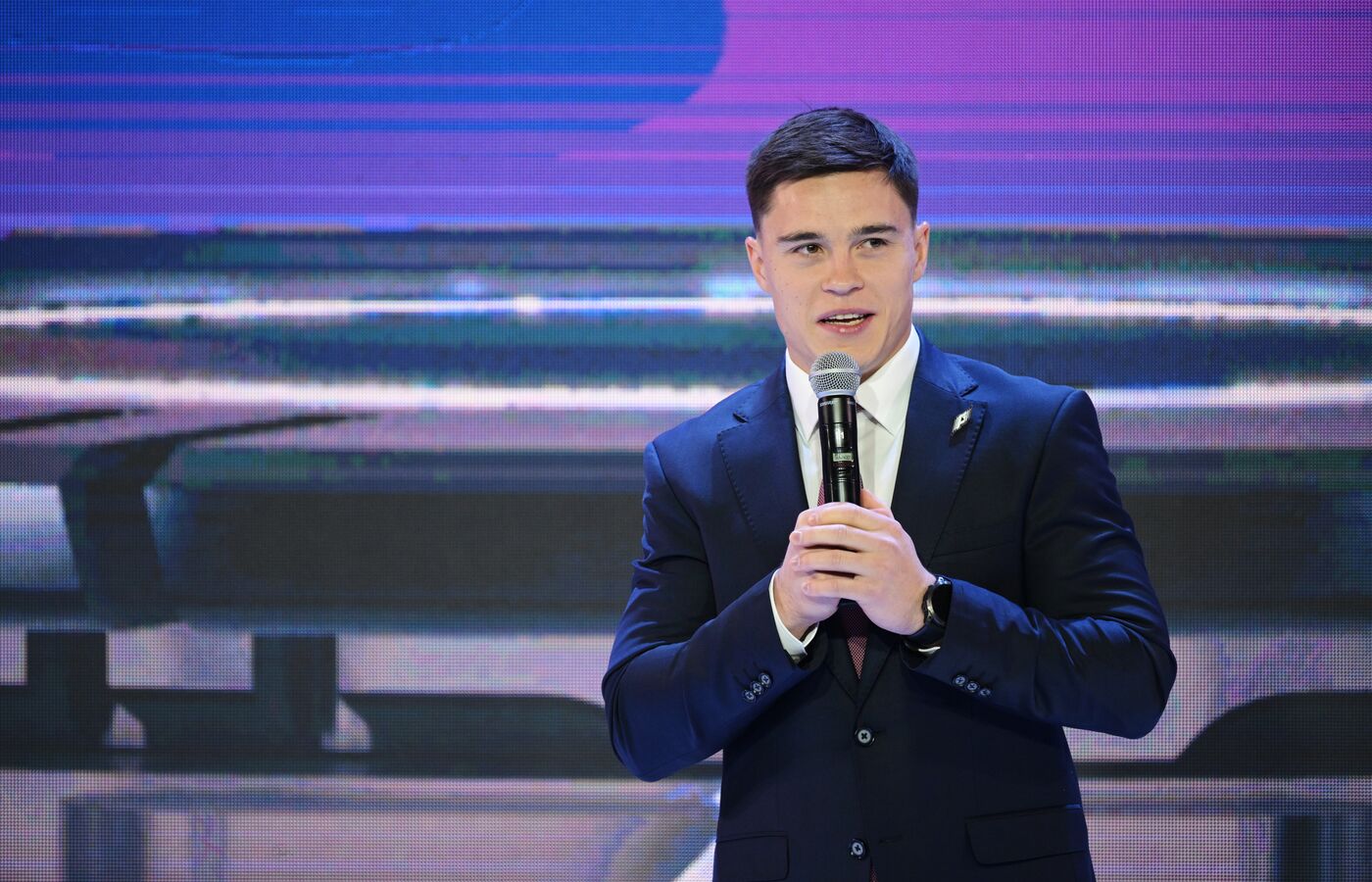 Выставка "Россия". Церемония празднования 100 дней до начала "Игр Будущего" и старт автопробега "Игры Будущего. Путь трофея"