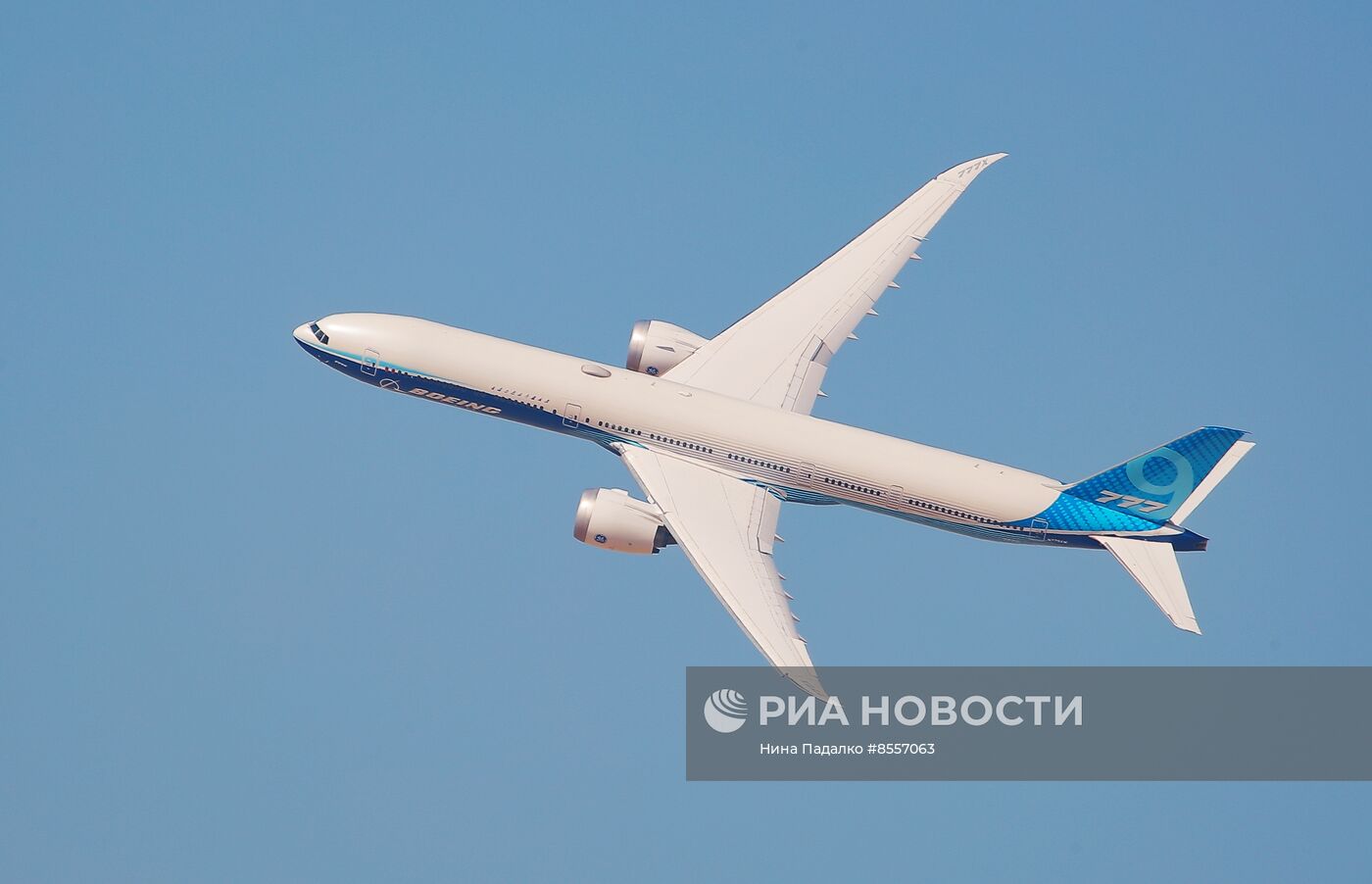 В ОАЭ открылся авиасалон Dubai Airshow-2023