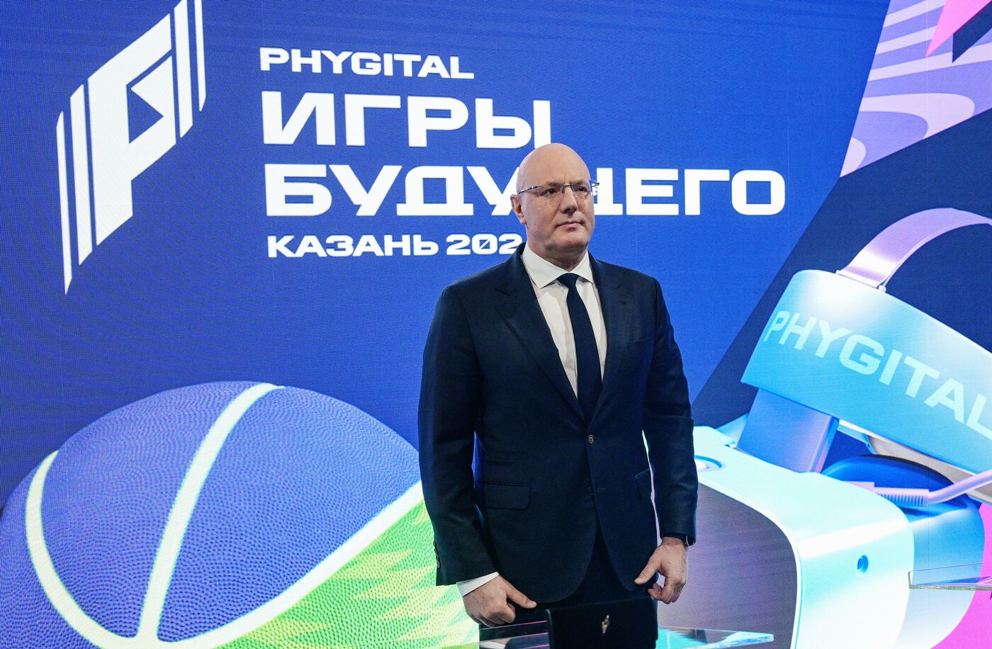 Выставка "Россия". Церемония празднования 100 дней до начала "Игр Будущего" и старт автопробега "Игры Будущего. Путь трофея"