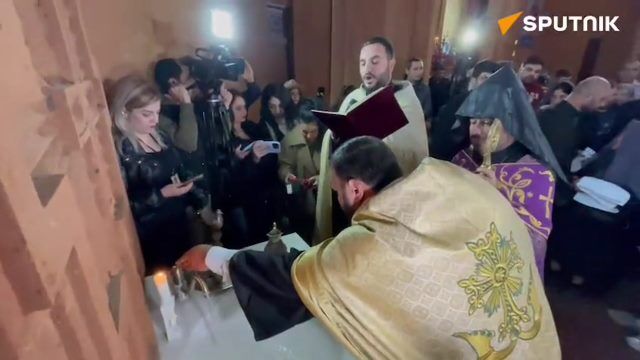 Переселенцы из Нагорного Карабаха приняли крещение 