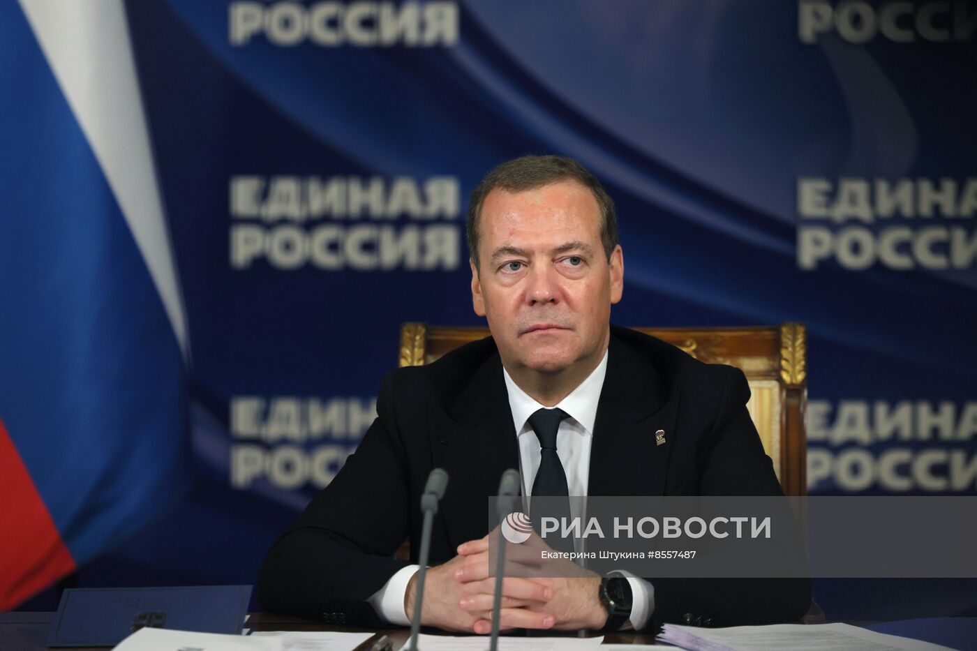 Зампред Совбеза РФ Д. Медведев провел встречу с кандидатами на должности секретарей региональных отделений партии Единая Россия