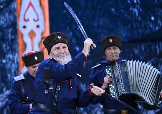 Гала-концерт лауреатов Всероссийского фольклорного конкурса "Казачий круг"