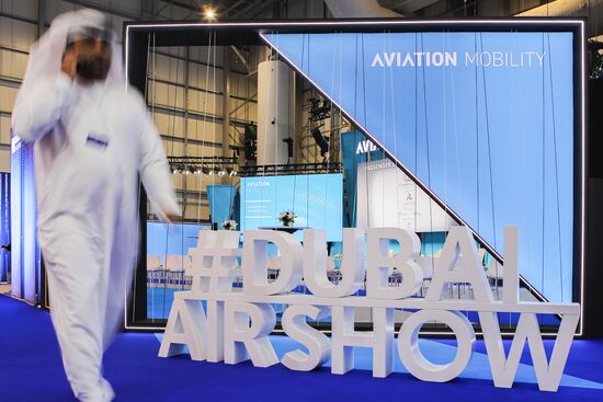 В ОАЭ продолжает работу авиасалон Dubai Airshow-2023