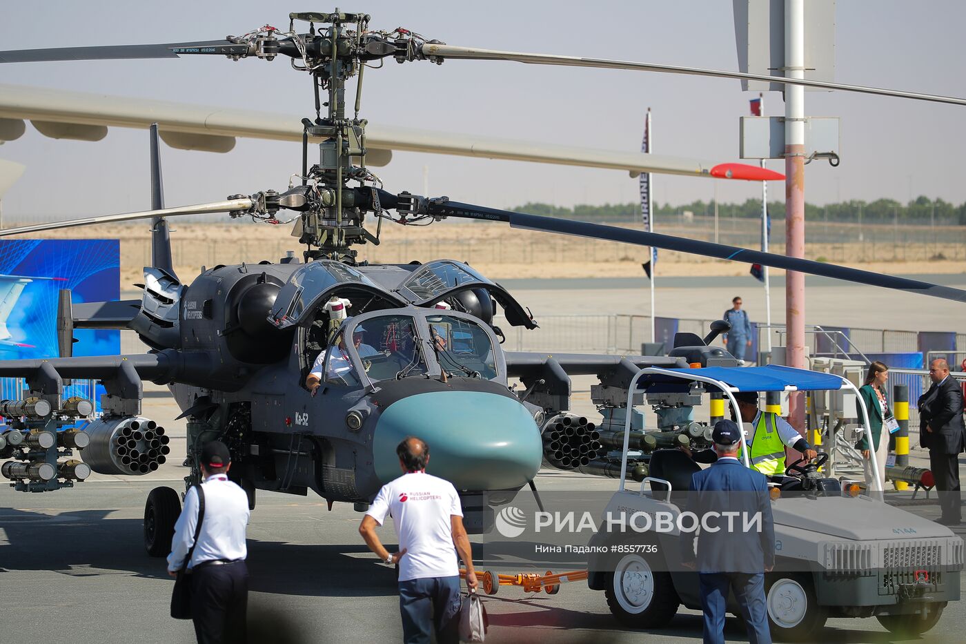 В ОАЭ продолжает работу авиасалон Dubai Airshow-2023