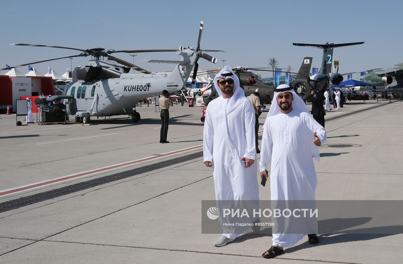 В ОАЭ продолжает работу авиасалон Dubai Airshow-2023