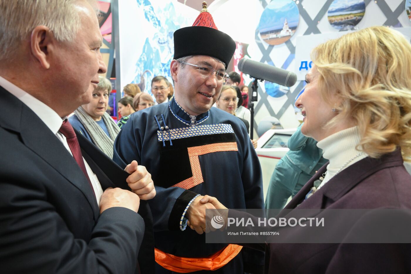 Выставка "Россия". Открытие Дня региона - презентация Республики Бурятия