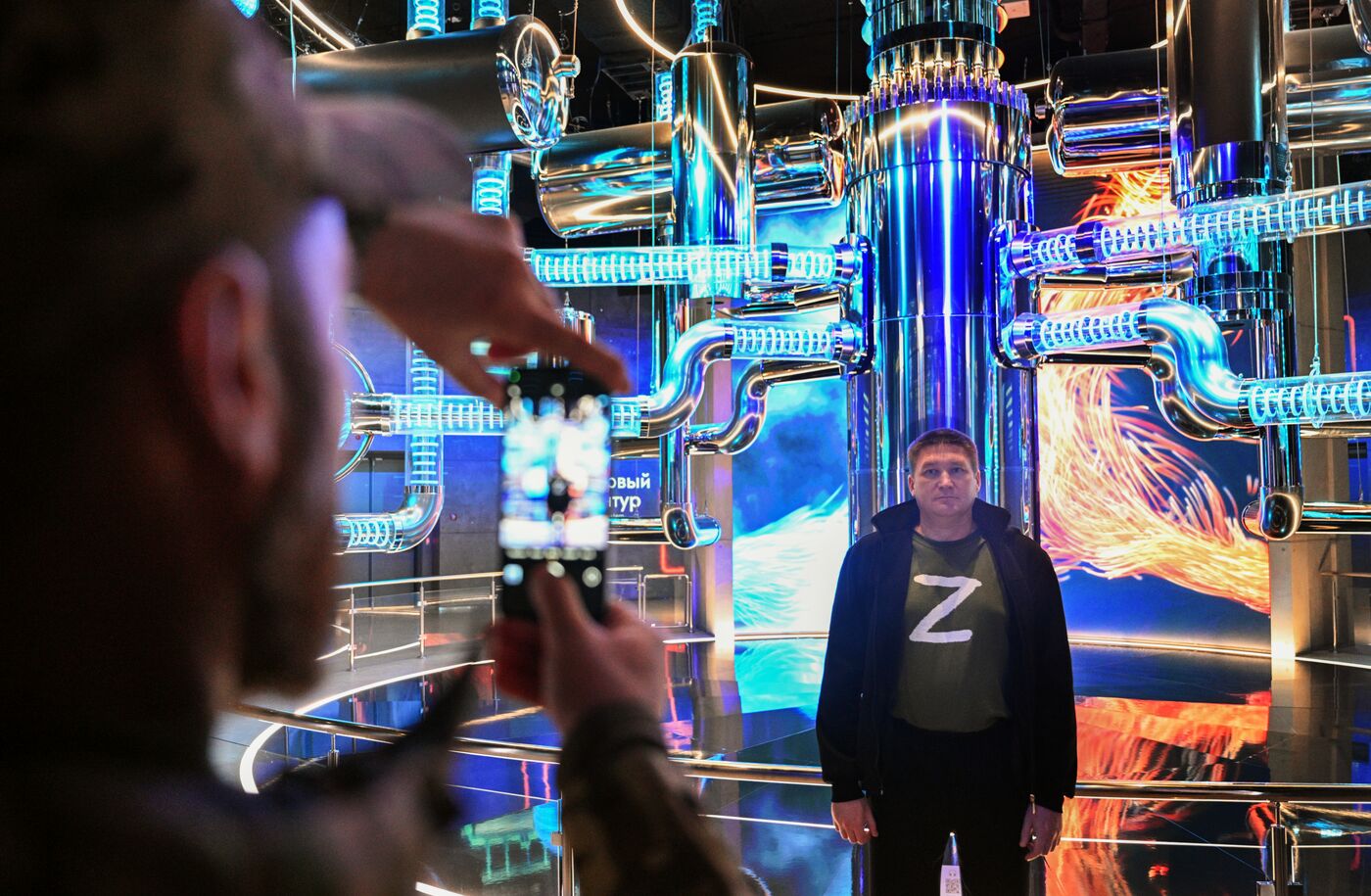 Выставка "Россия". Экскурсия по выставке для бойцов специальной военной операции