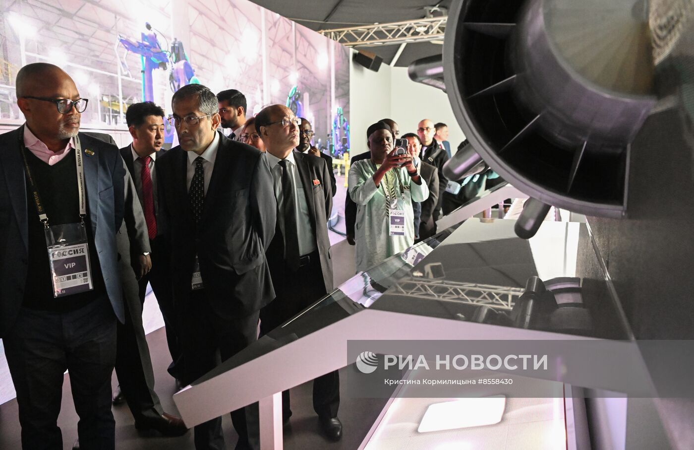 Выставка "Россия". Визит представителей дипломатического корпуса