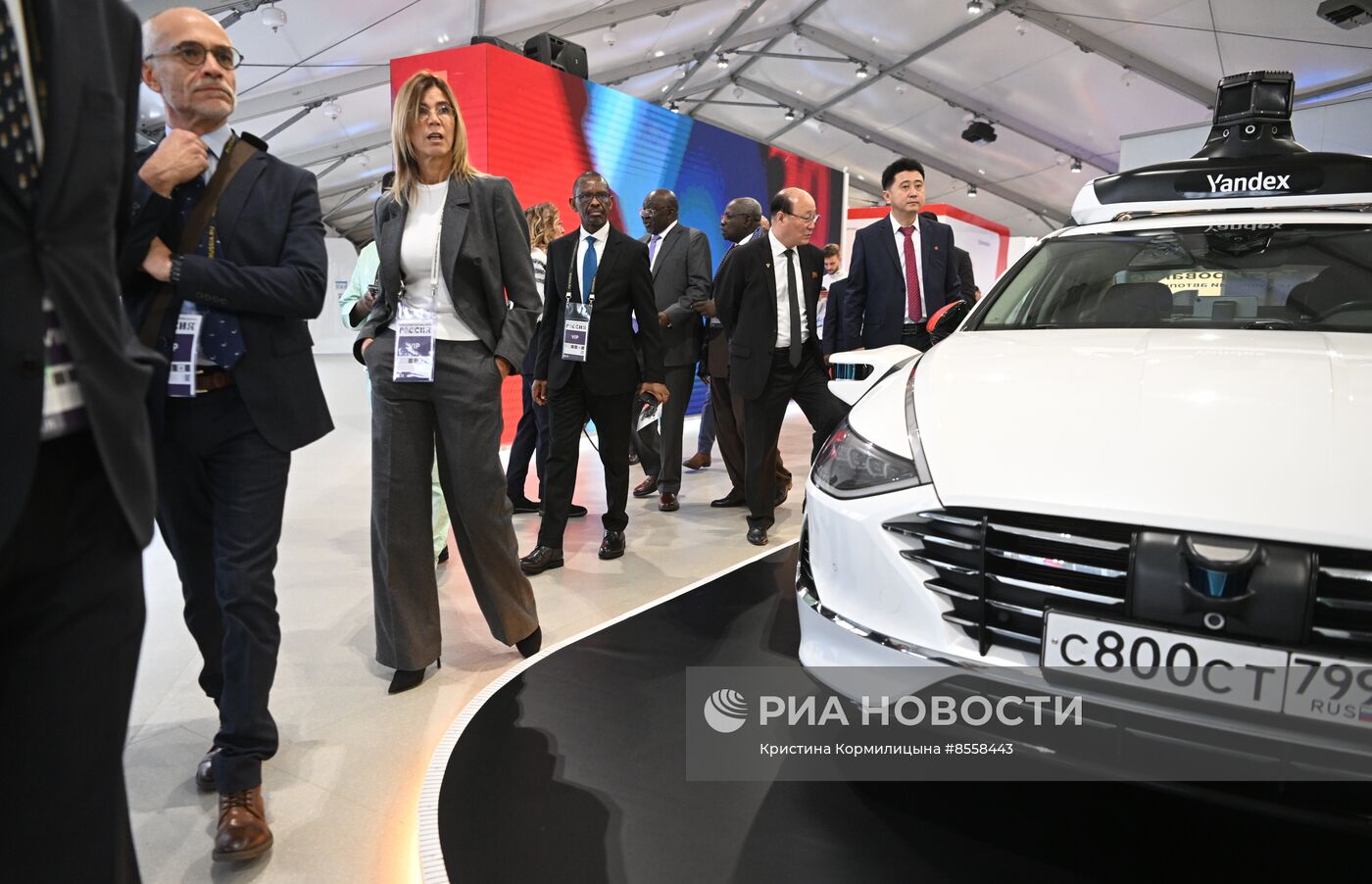 Выставка "Россия". Визит представителей дипломатического корпуса