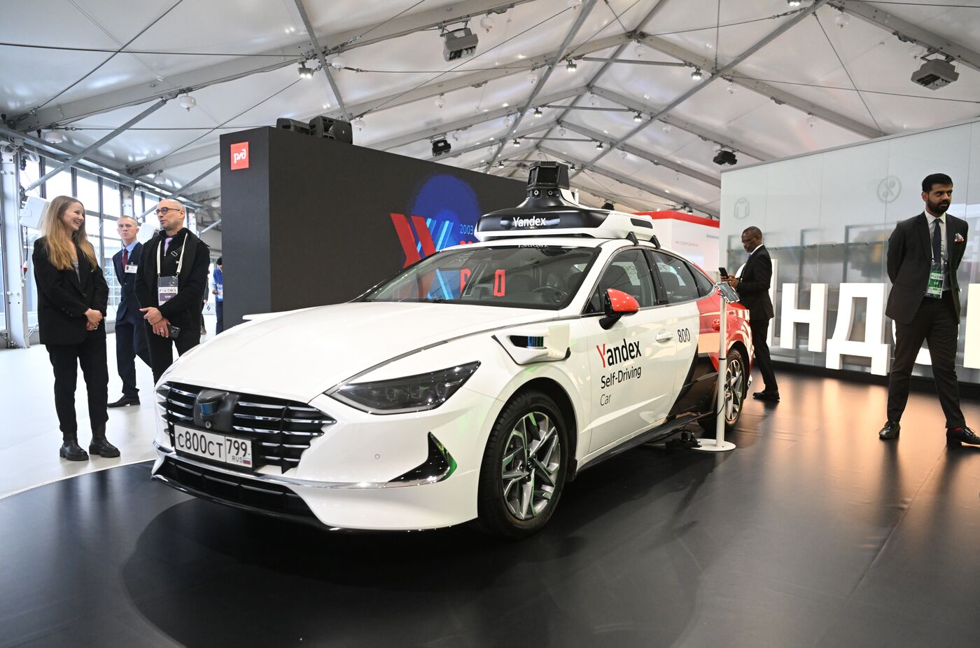 Выставка "Россия". Визит представителей дипломатического корпуса