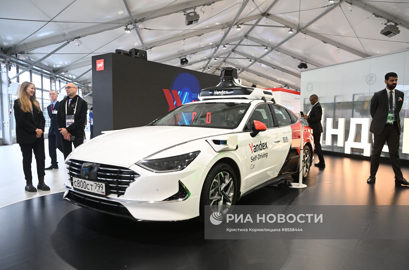 Выставка "Россия". Визит представителей дипломатического корпуса