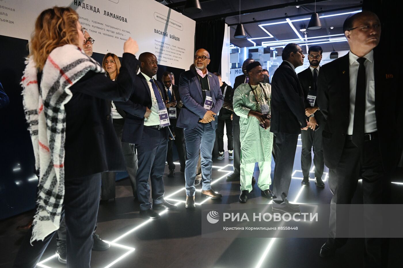 Выставка "Россия". Визит представителей дипломатического корпуса