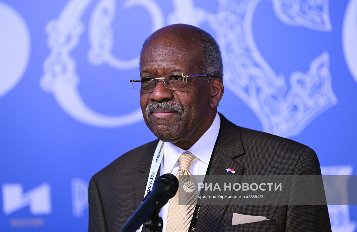 Выставка "Россия". Визит представителей дипломатического корпуса