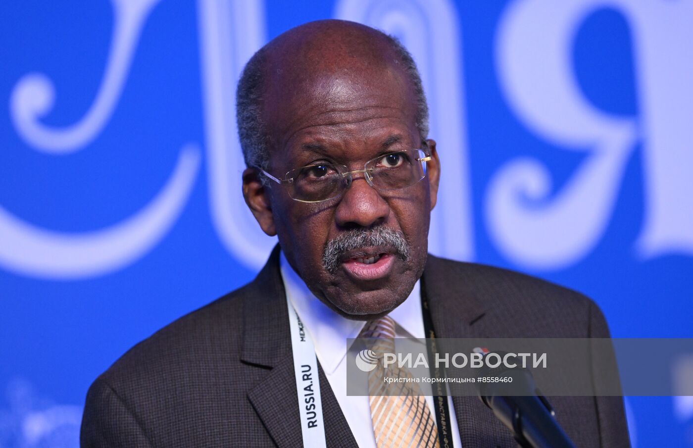 Выставка "Россия". Визит представителей дипломатического корпуса