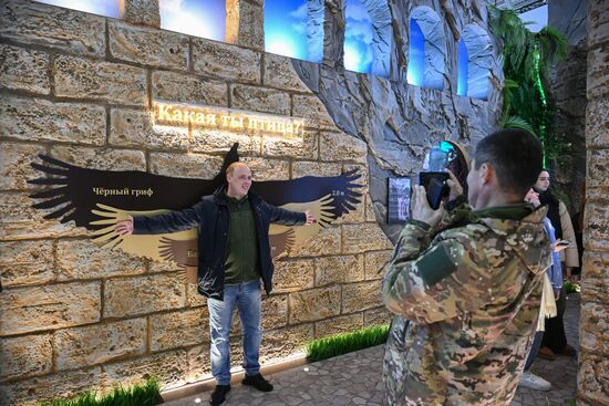 Выставка "Россия". Экскурсия по выставке для бойцов специальной военной операции