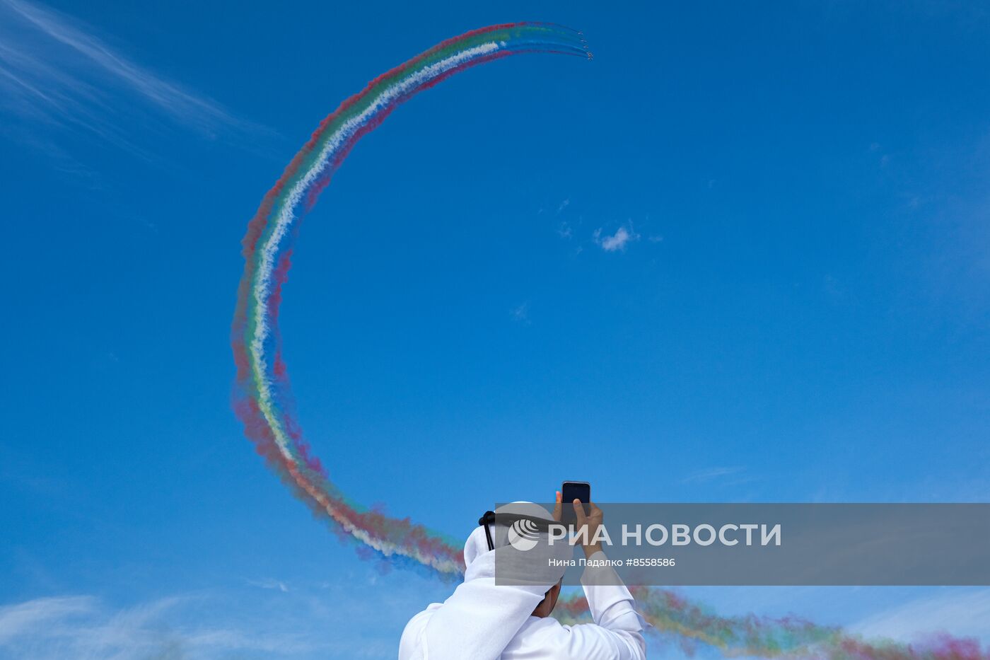 В ОАЭ продолжает работу авиасалон Dubai Airshow-2023