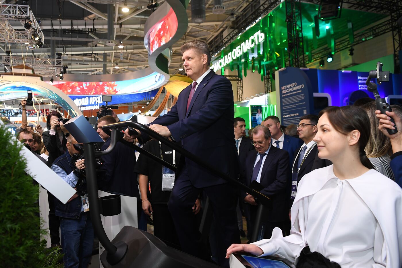 Выставка "Россия". Открытие Единого пространства "Сибирь здесь"