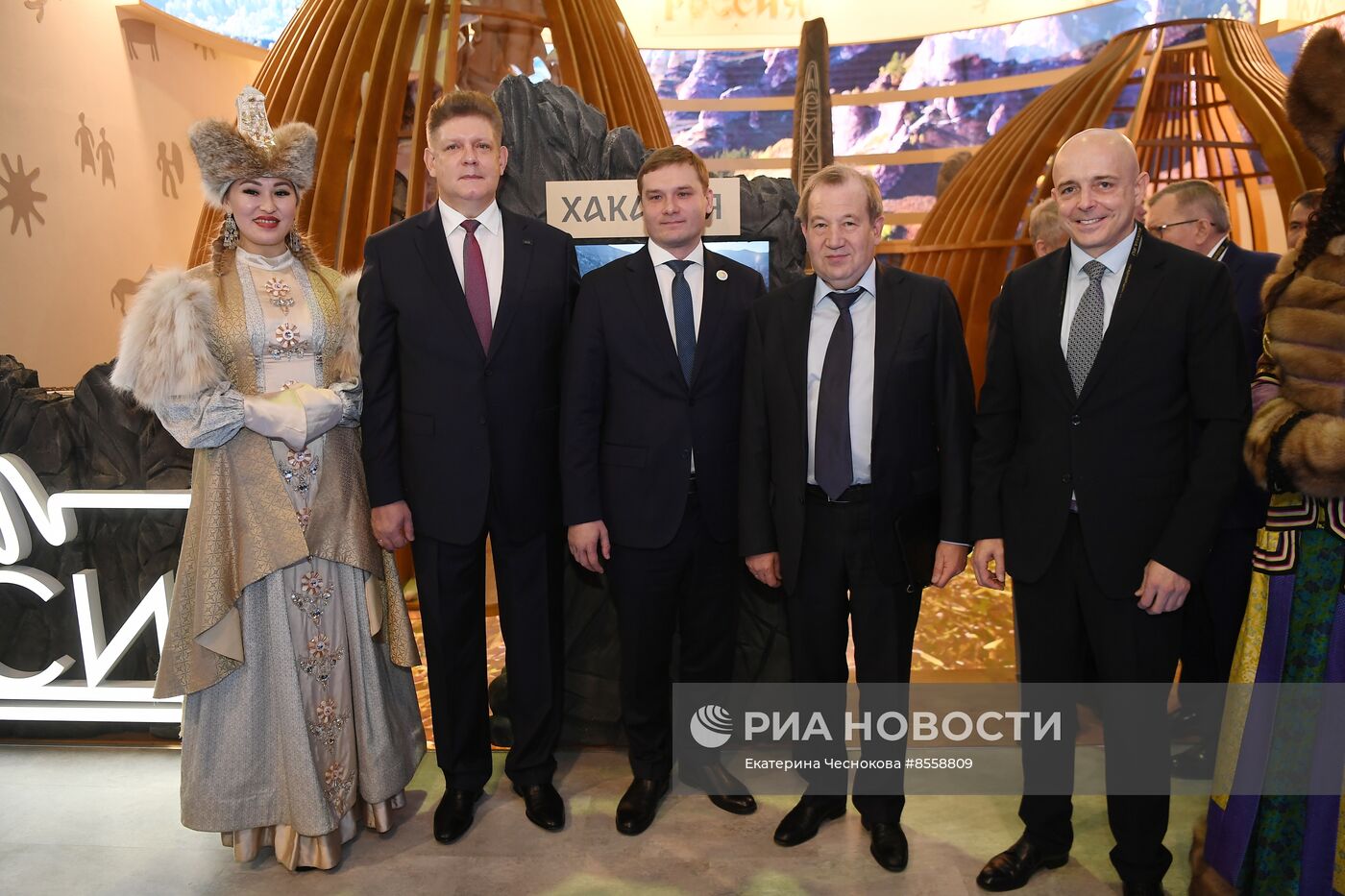 Выставка "Россия". Открытие Единого пространства "Сибирь здесь"