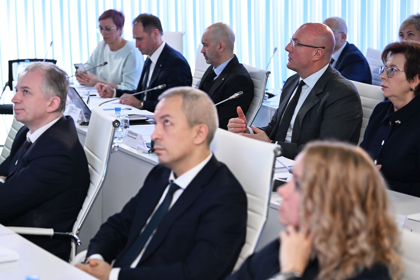 Выставка "Россия". Совещание по развитию спорта в павильоне координационного центра Правительства РФ