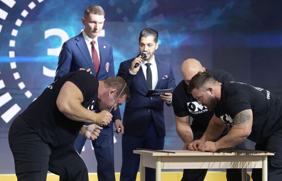 Выставка "Россия". Открытие Дня региона - презентация Омской области