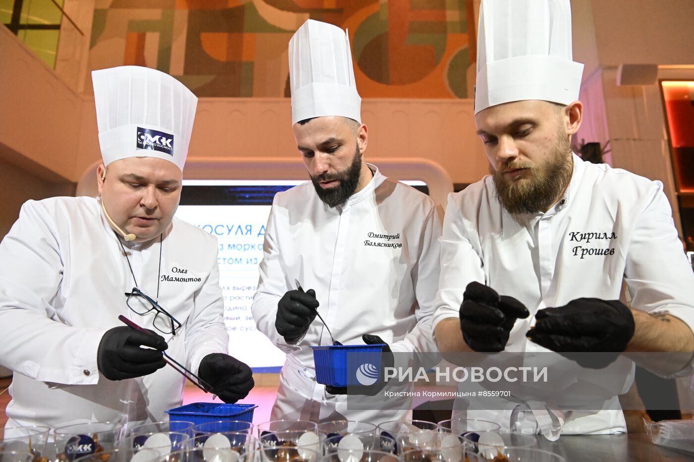 Выставка "Россия". Гастропредставление "Проложившие путь в Сибирь"