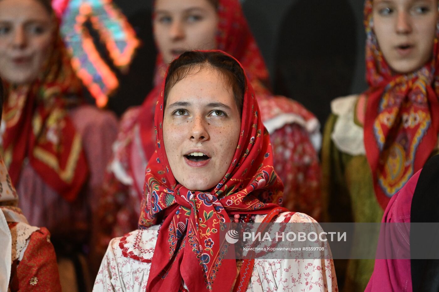 Выставка "Россия". Гастропредставление "Проложившие путь в Сибирь"