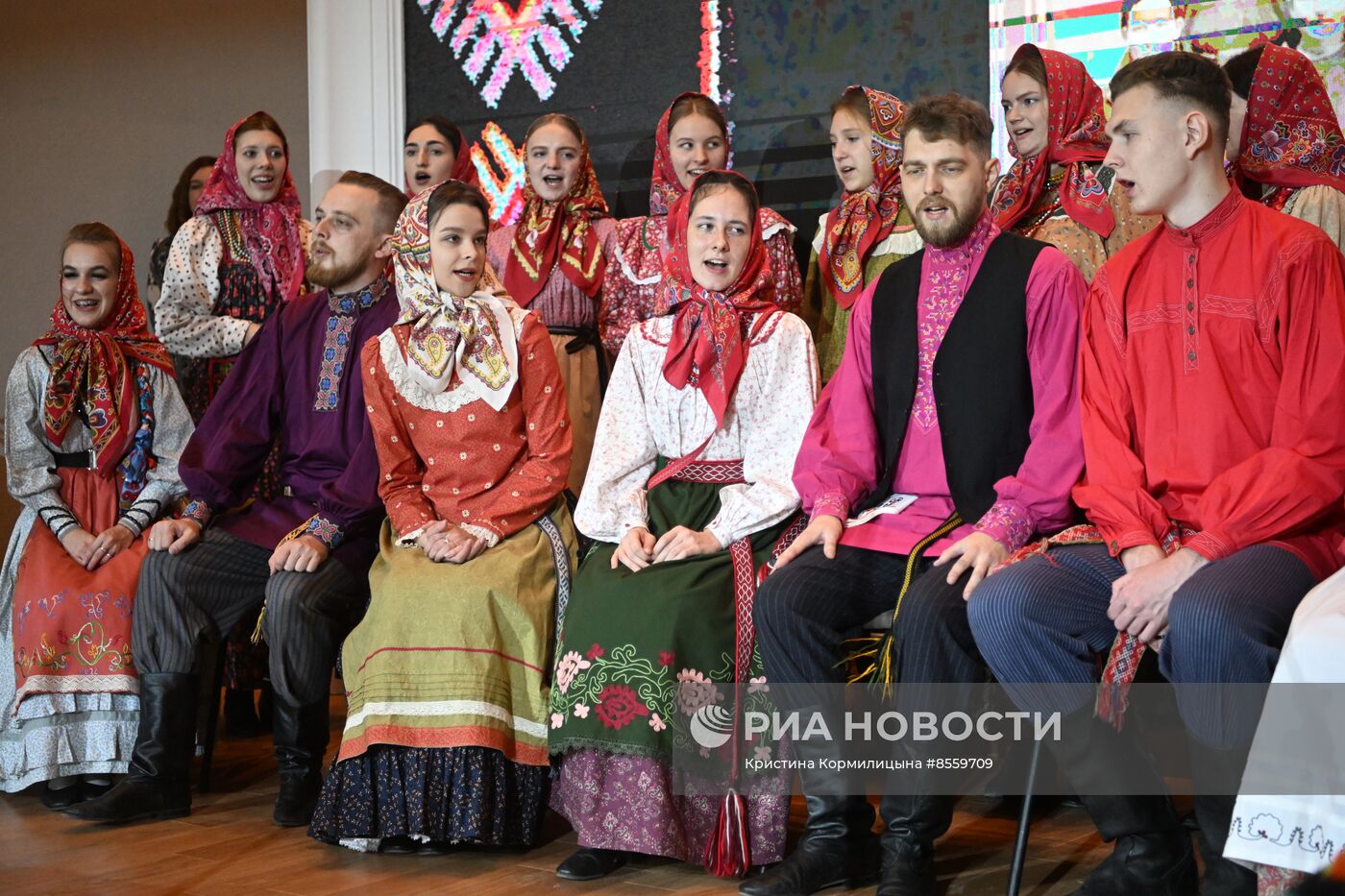 Выставка "Россия". Гастропредставление "Проложившие путь в Сибирь"