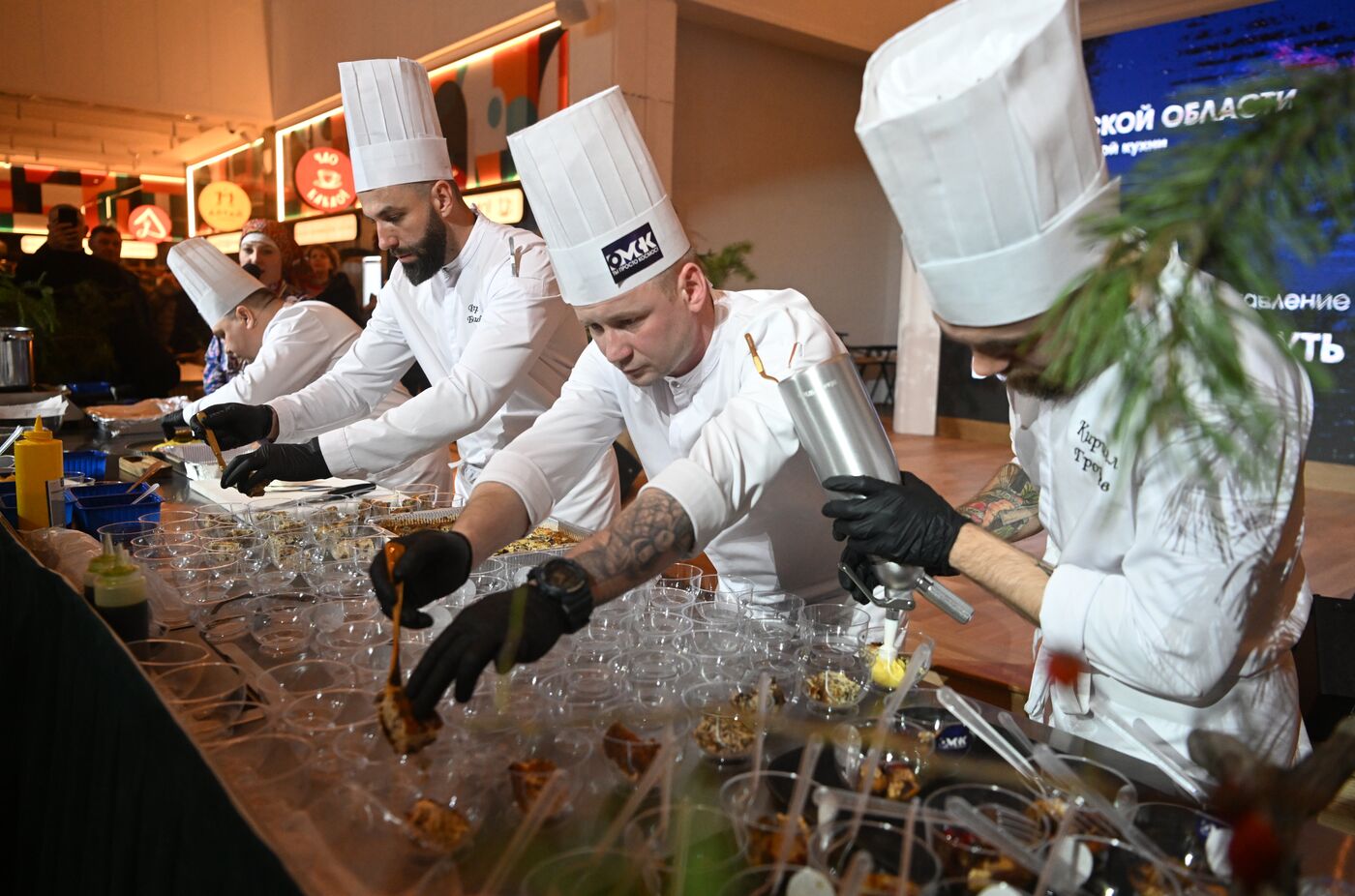 Выставка "Россия". Гастропредставление "Проложившие путь в Сибирь"