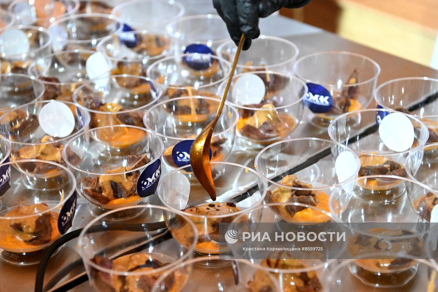 Выставка "Россия". Гастропредставление "Проложившие путь в Сибирь"