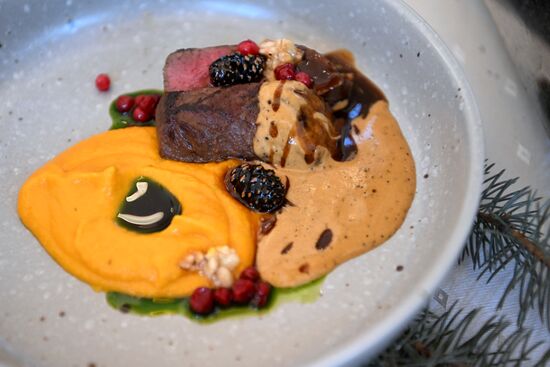 Выставка "Россия". Гастропредставление "Проложившие путь в Сибирь"